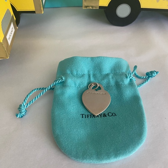 Tiffany & Co. Love You Charm/Pendant - Picture 3 of 5